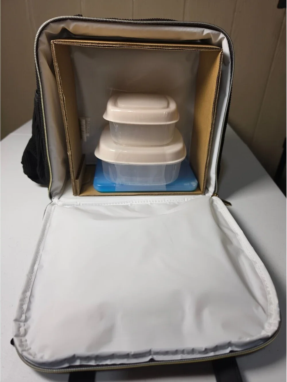 Badgley Mischka Black Insulated Lunch Tote with Reusable Containers and Ice Pack